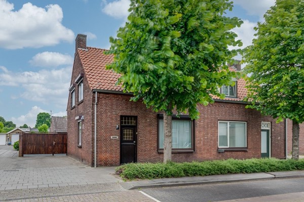 Property photo - Pastoor Gillisstraat 98, 5121CG Rijen